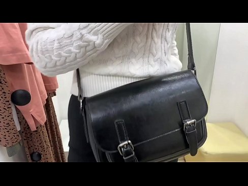 ❤️ Masturbation publique de la jeune salope FeralBerry avec un gode dans la cabine d'essayage ️ Porno at fr.np64.ru ❌